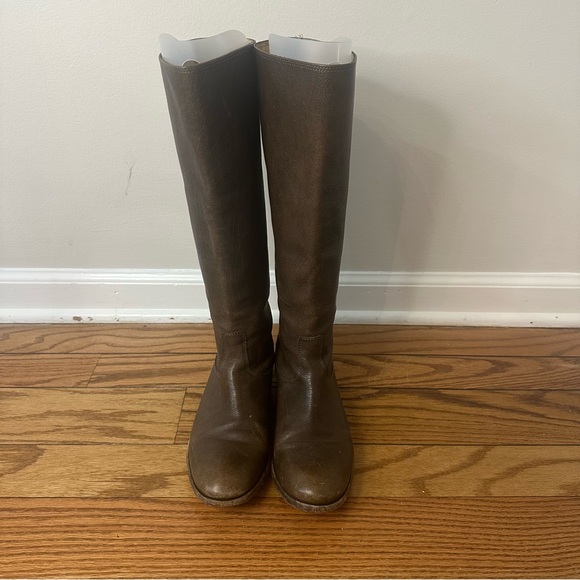 Frye Melissa button back zip in gray/brown- Size 9 - Picture 2 of 6